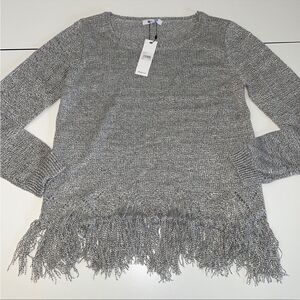 NWT bb dakota sweater M